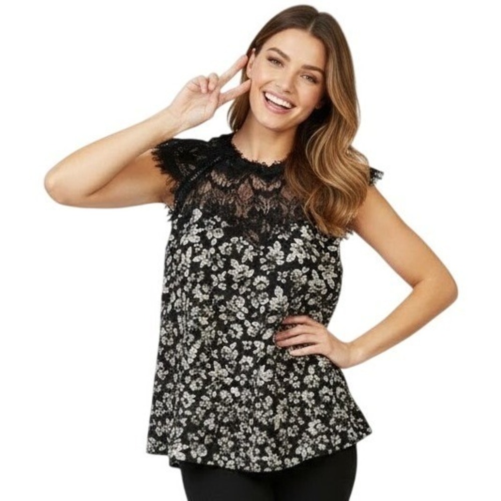Maurices‎ Black White Floral Lace Yoke Blouse XS Cap Sleeve Keyhole Back Boho